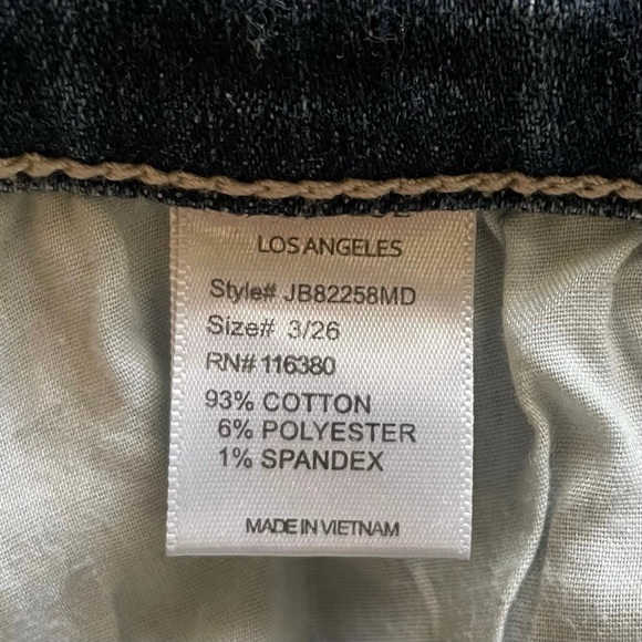 Judy Blue Skinny Fit Capri Cropped Jeans Women’s 26 Blue Distressed Mid Rise EUC - Picture 11 of 12